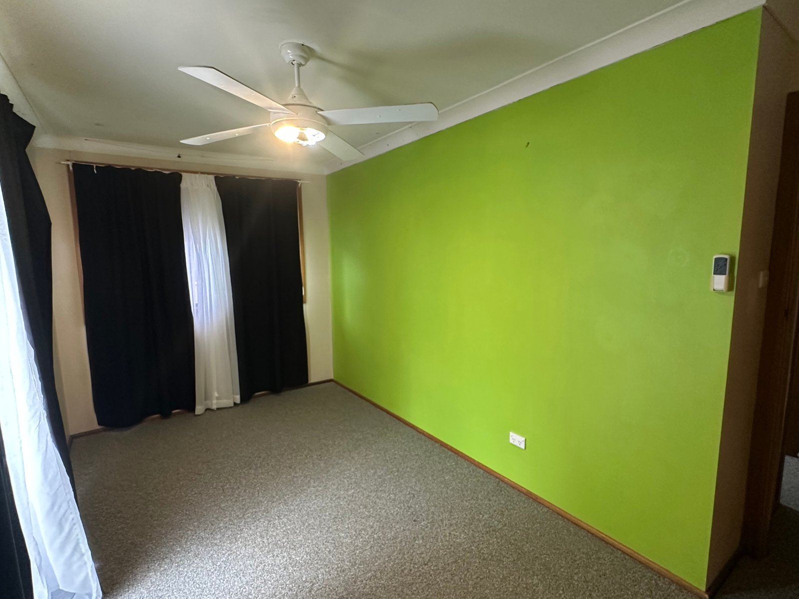 37 John Street SOUTH TAMWORTH 11