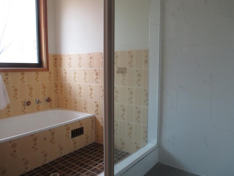 37 John Street TAMWORTH 6