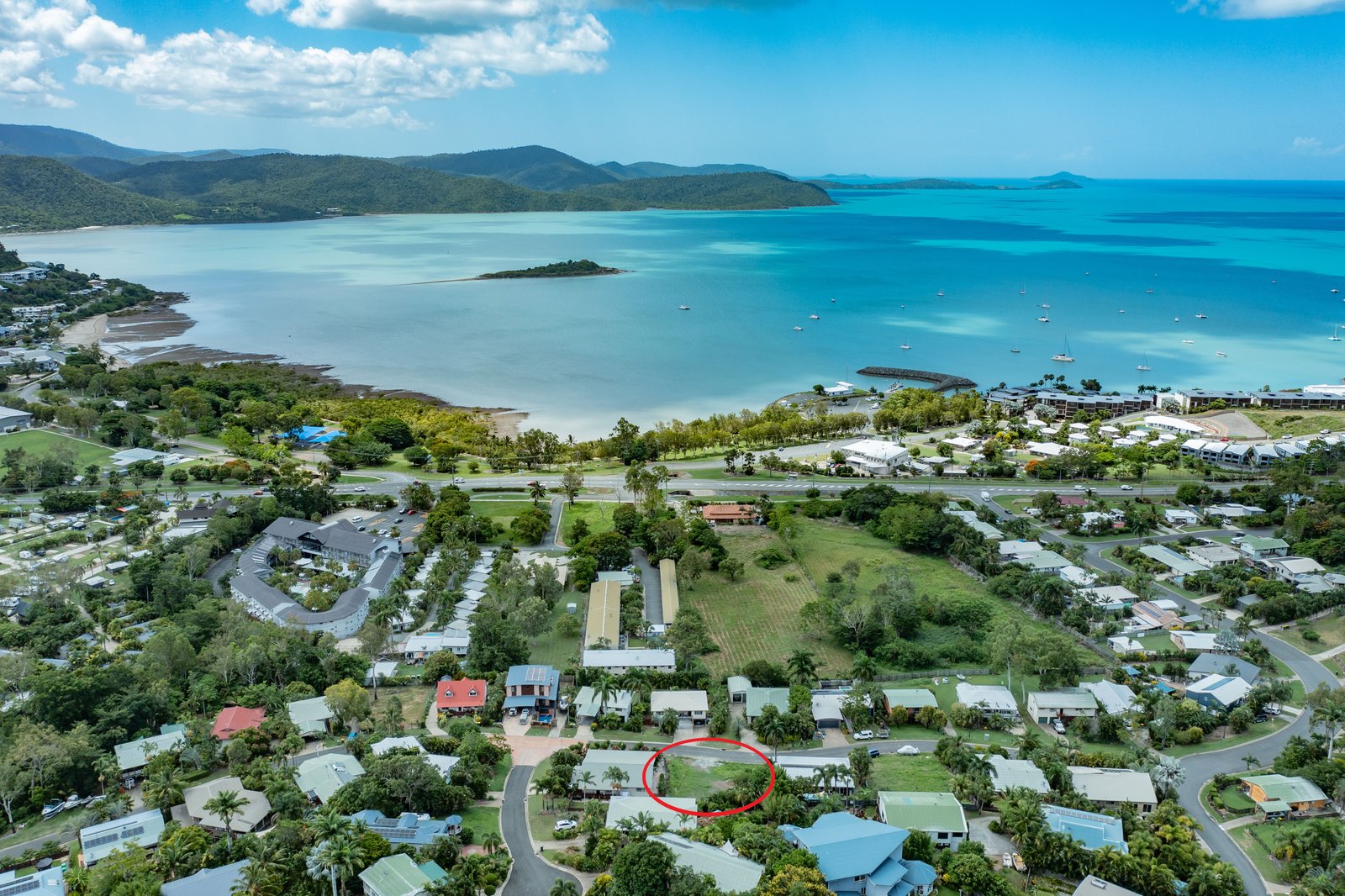 37 Jones Road CANNONVALE 2