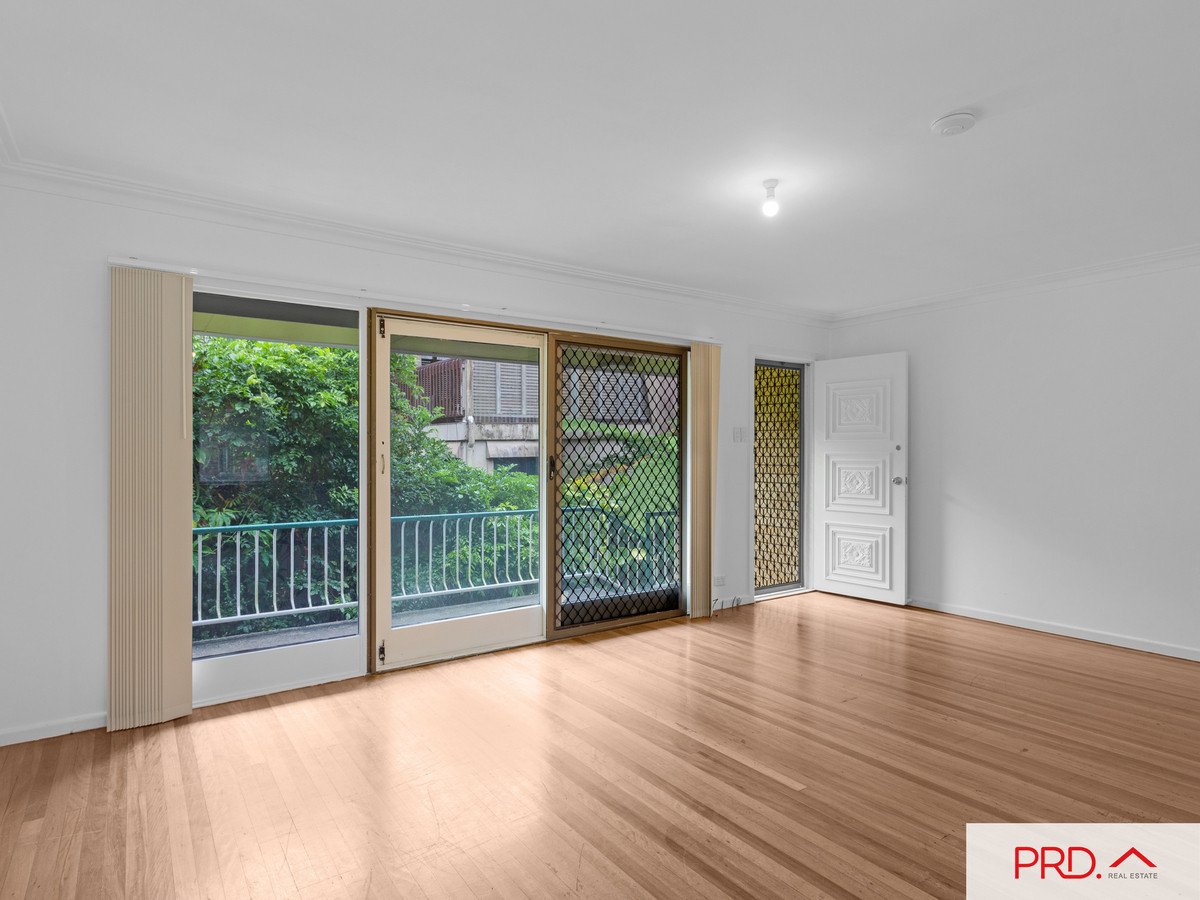 37 Julia Street Burleigh Heads 3