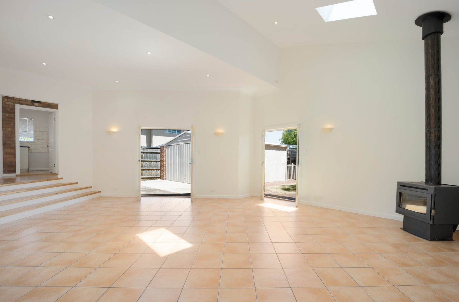 Gallery: 37 Keith Street