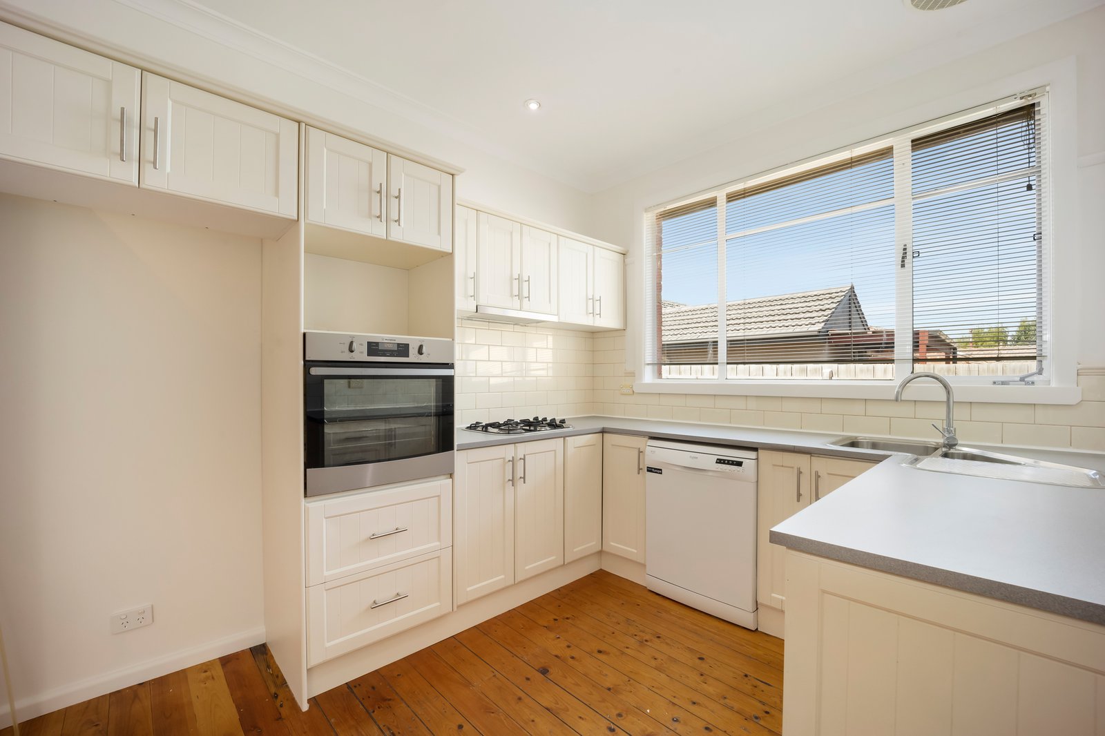 Gallery: 37 Keith Street