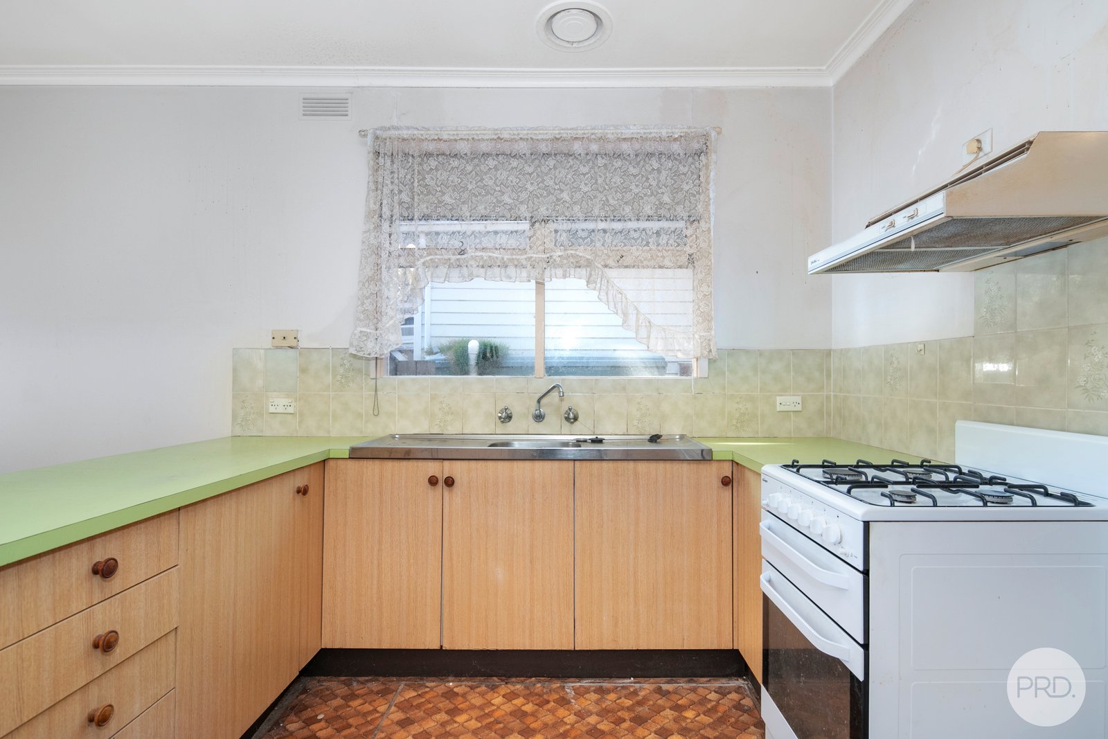 37 Kent Street SEBASTOPOL 4