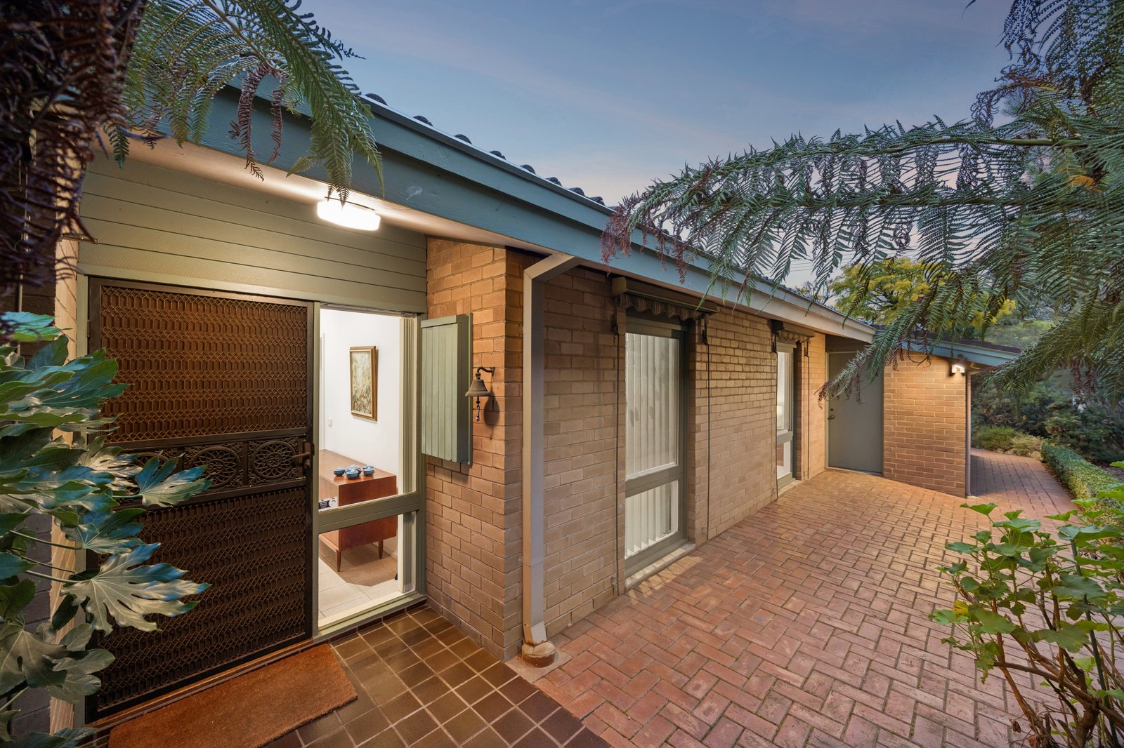 Gallery: 37 Kingswood Drive