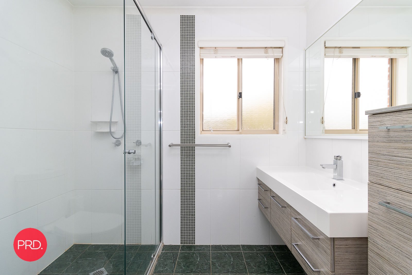 37 Kinlyside Avenue JERRABOMBERRA 11