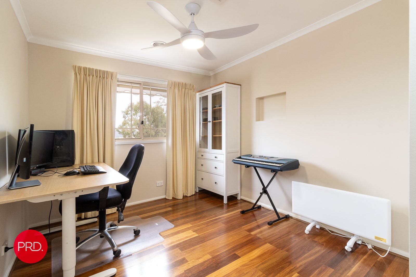 37 Kinlyside Avenue JERRABOMBERRA 15