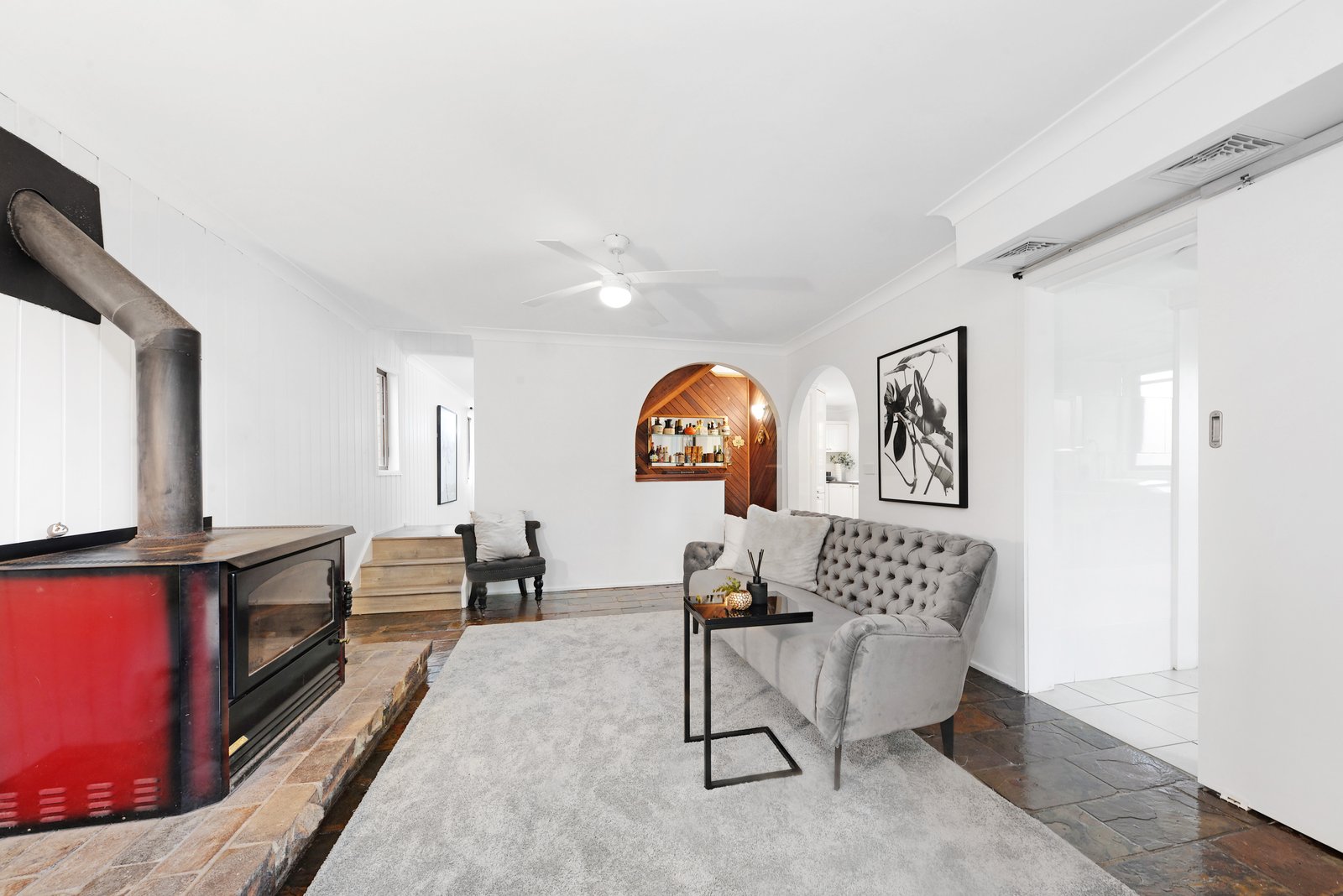 37 Knowles Ave  MATRAVILLE 10