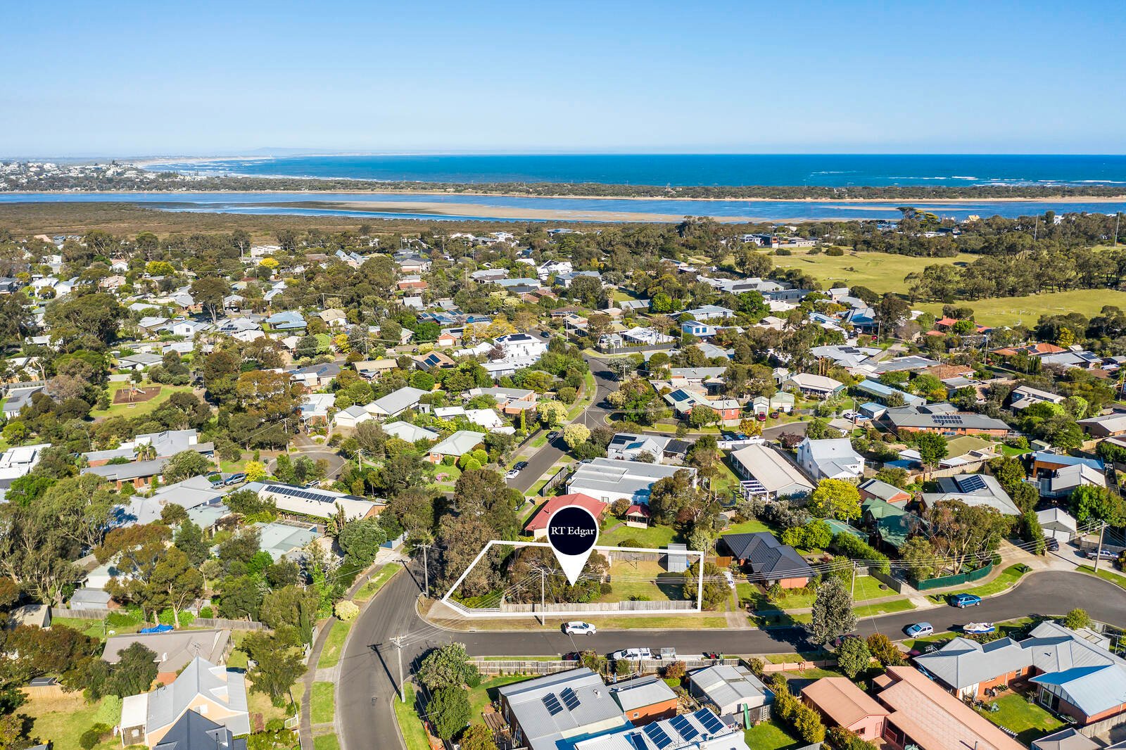 Real Estate and Property in 37 Knox Drive, Barwon Heads, VIC