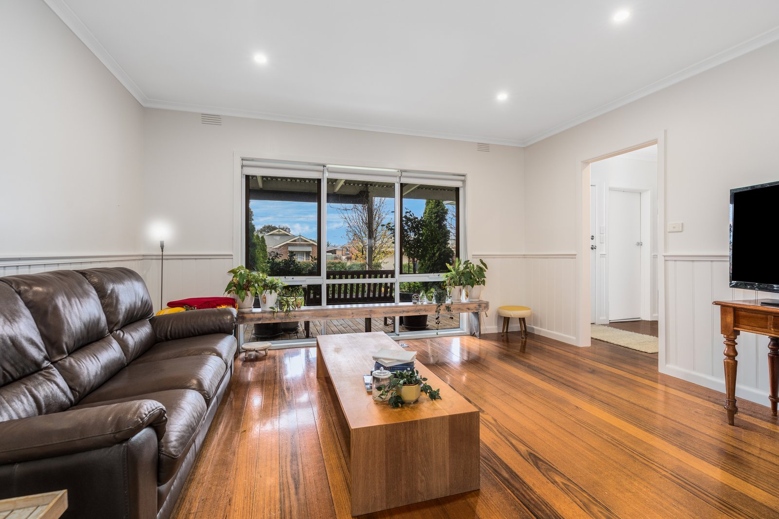 Gallery: 37 Laguna Place