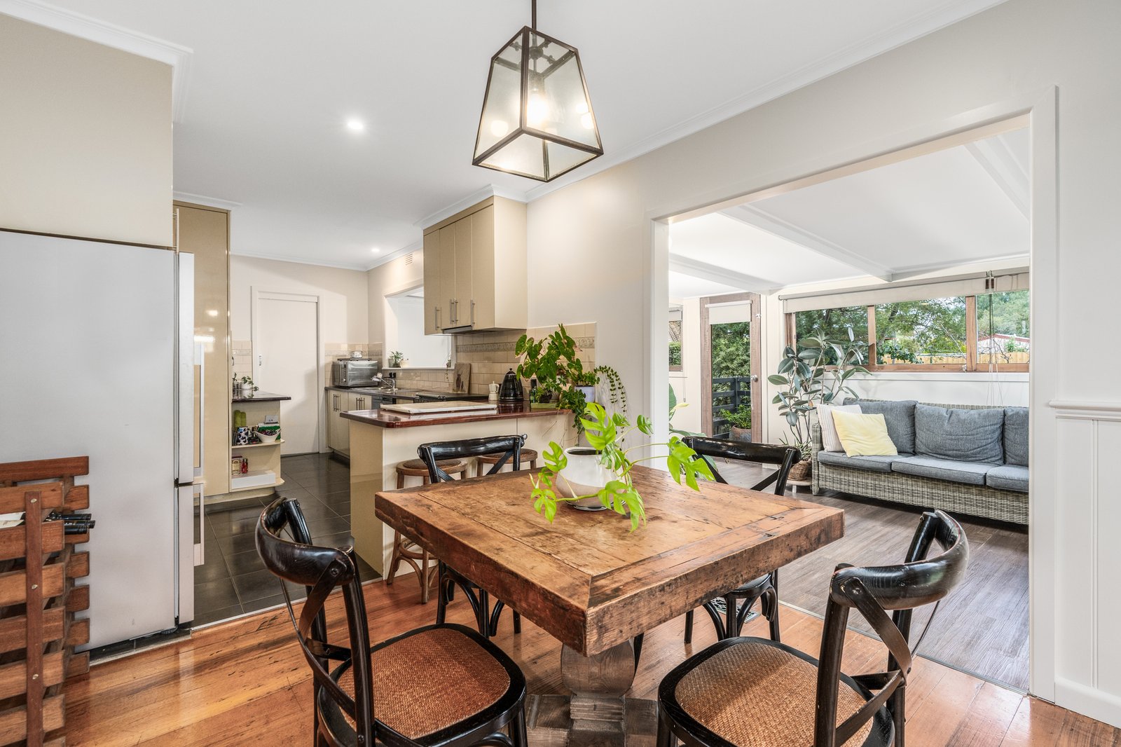 Gallery: 37 Laguna Place