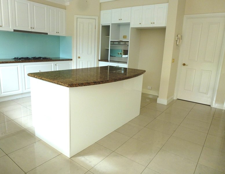 Gallery: 37 Landcox Street