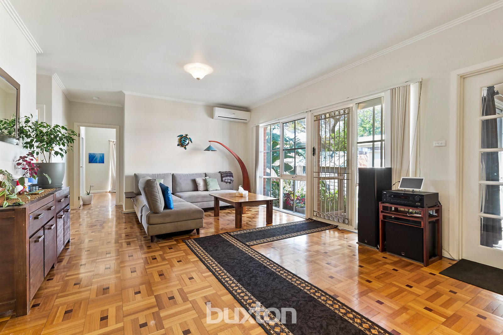 Gallery: 37 Latham Street