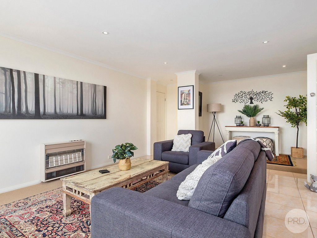 37 Leura Street ROSNY 4