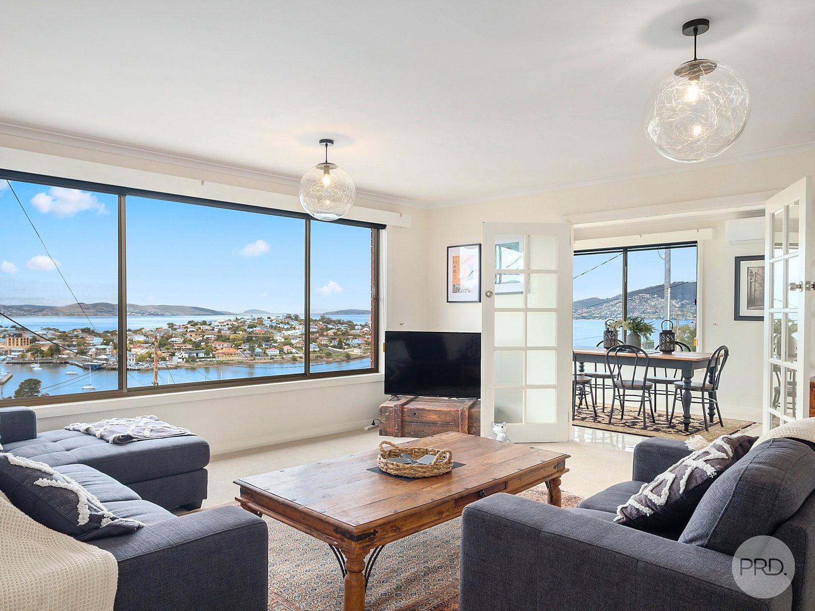 37 Leura Street ROSNY 2