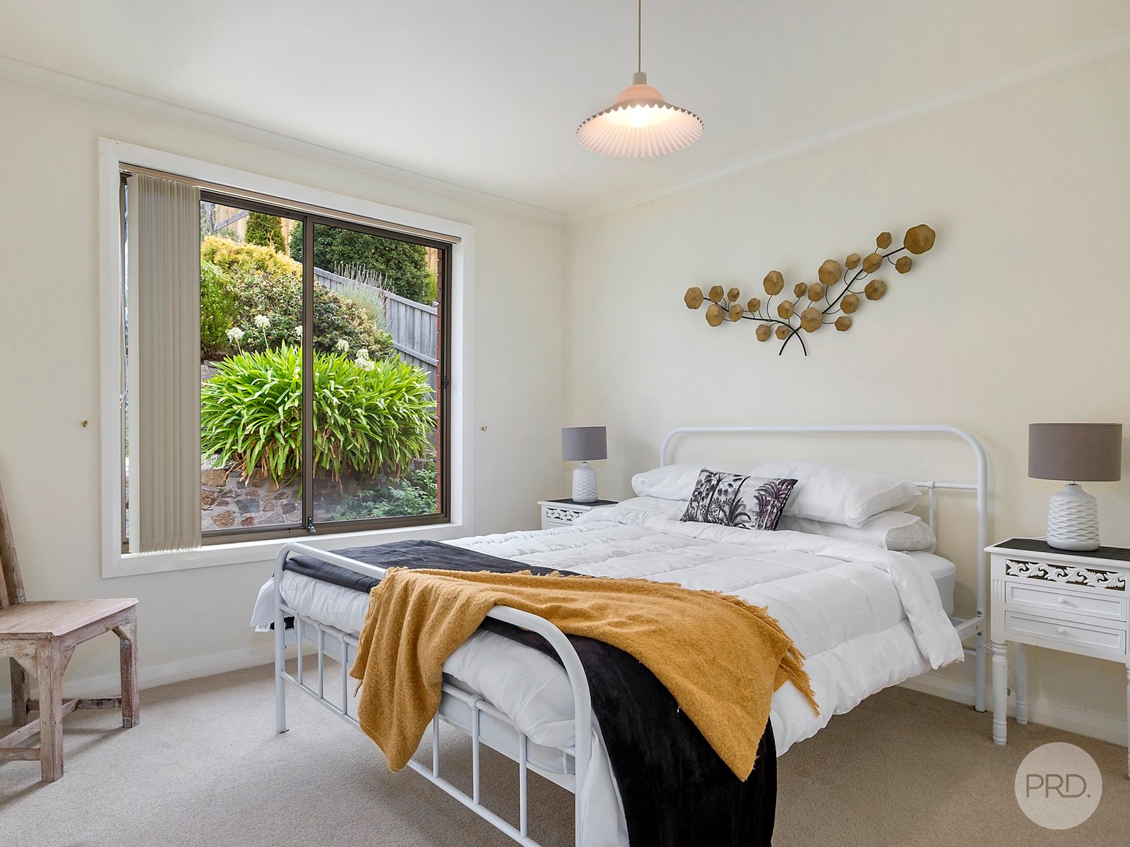 37 Leura Street ROSNY 8