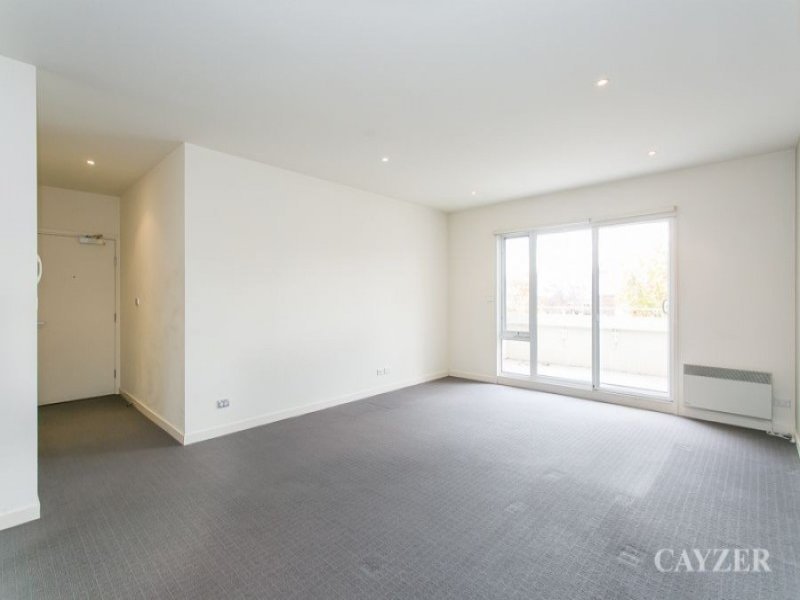 Gallery: 3/7 Liardet Street