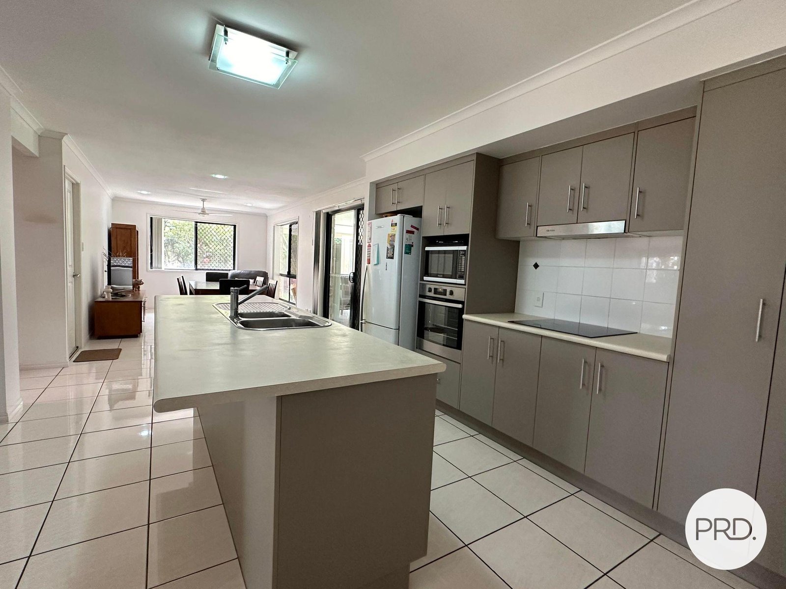 37 Longreach Court TANNUM SANDS 5
