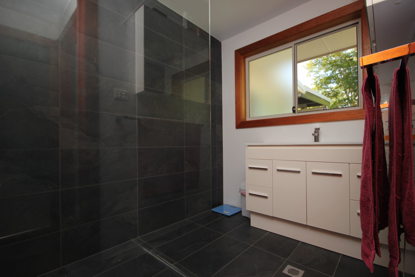 37 Lord Street LAURIETON 10