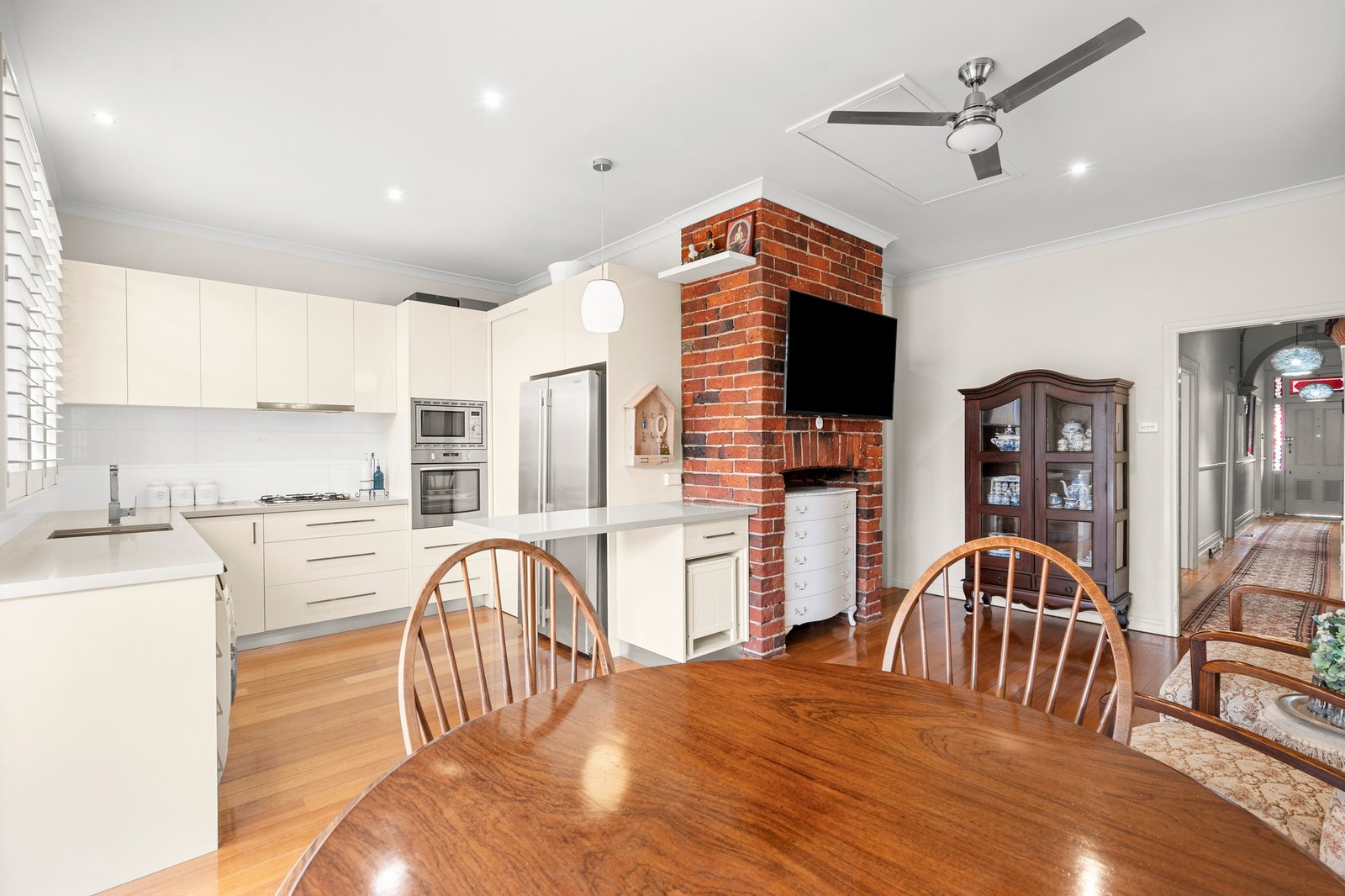 Gallery: 37 Lupton Street