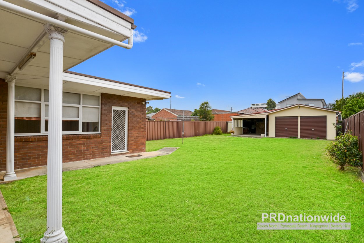 37 MacDonald Street SANS SOUCI 2