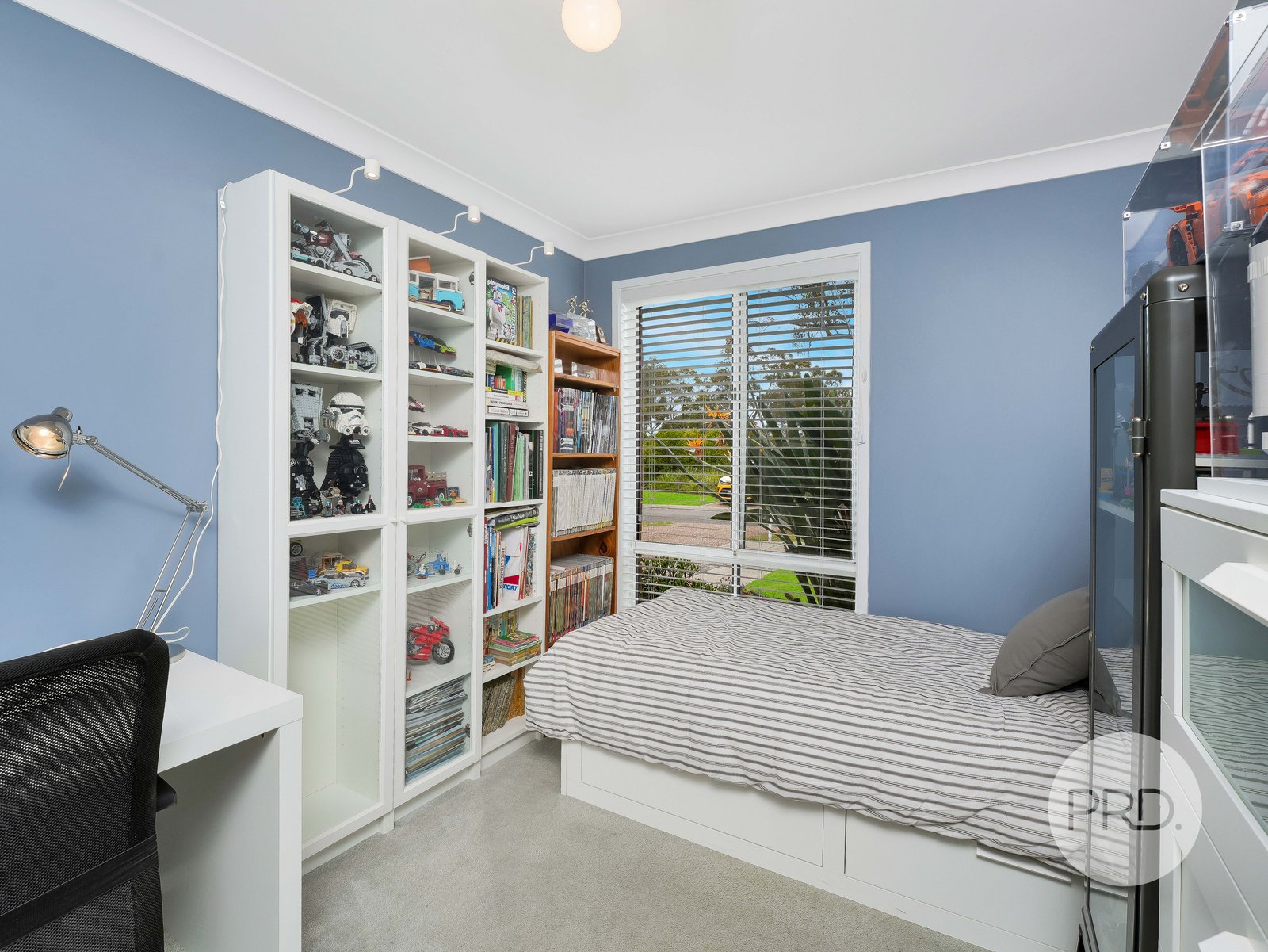 37 Mackillop Cres  ST HELENS PARK 8