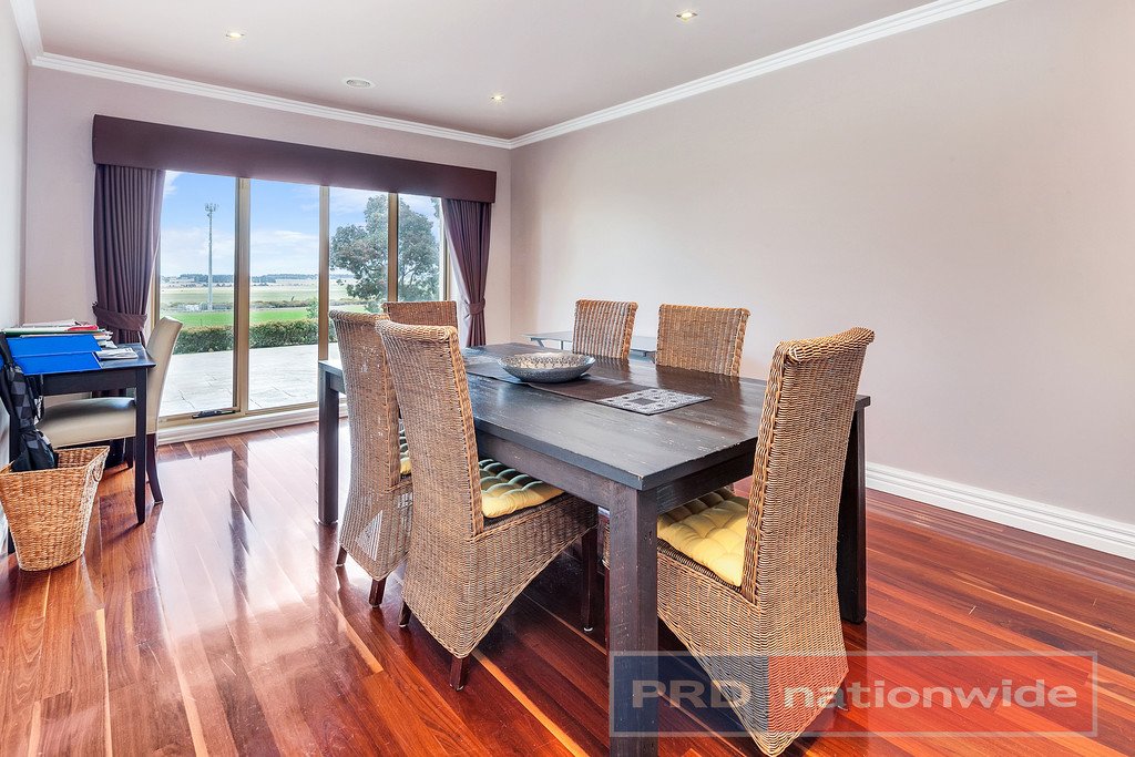 37 Madden Road CARDIGAN VILLAGE 9