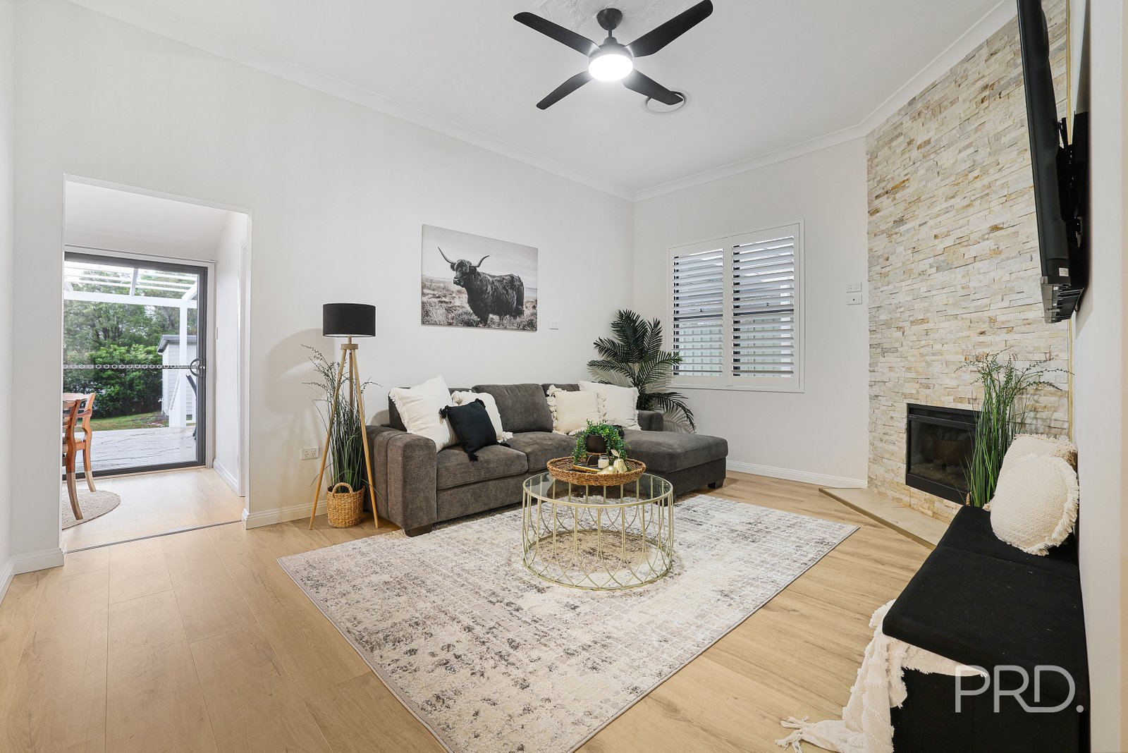 37 Mathews Street TAMWORTH 5