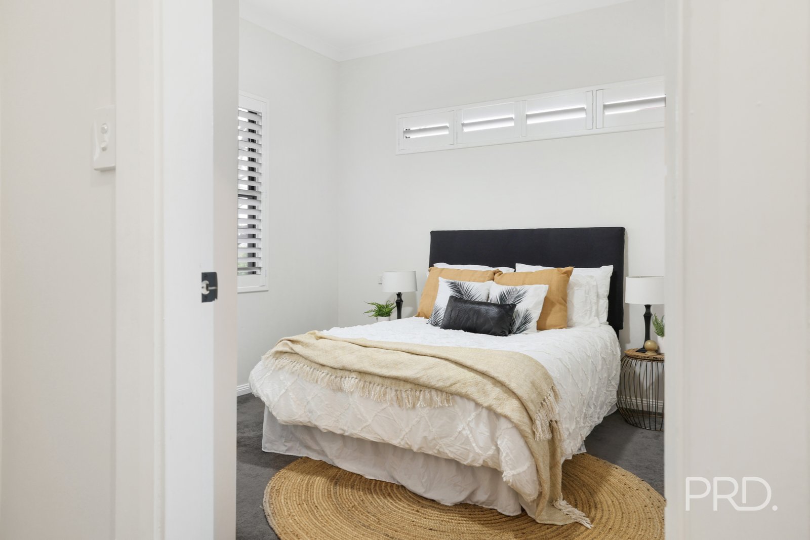 37 Mathews Street TAMWORTH 12