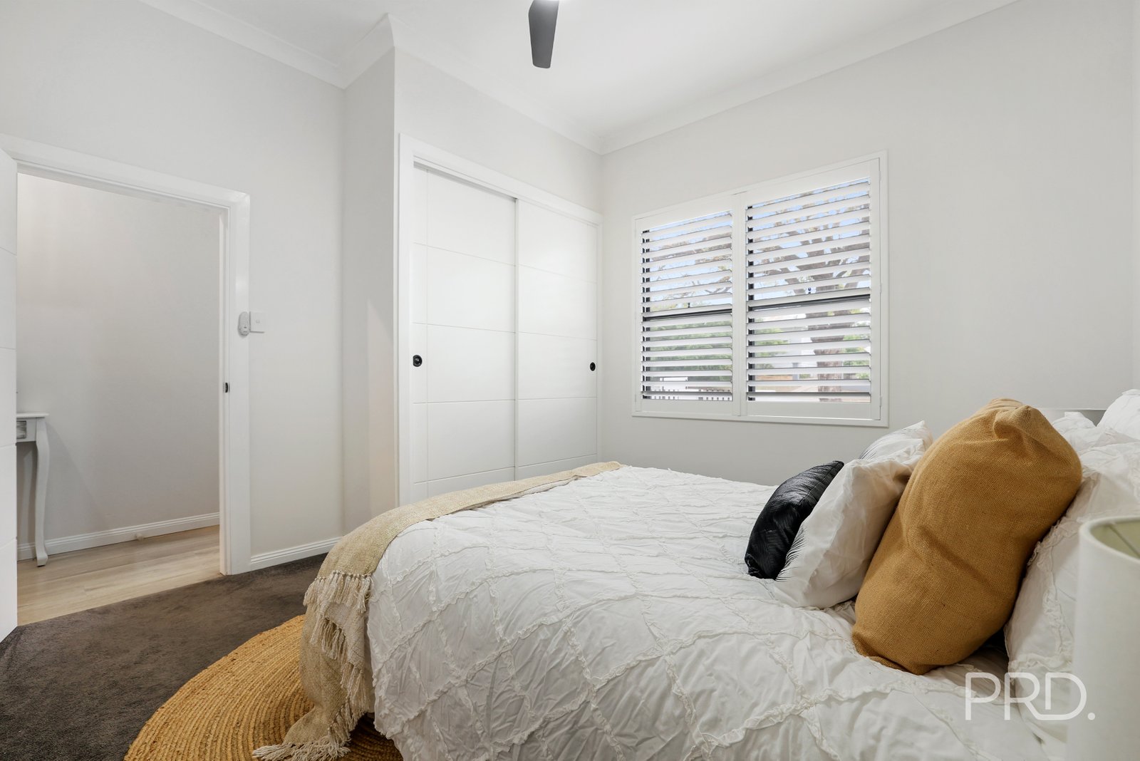 37 Mathews Street TAMWORTH 13