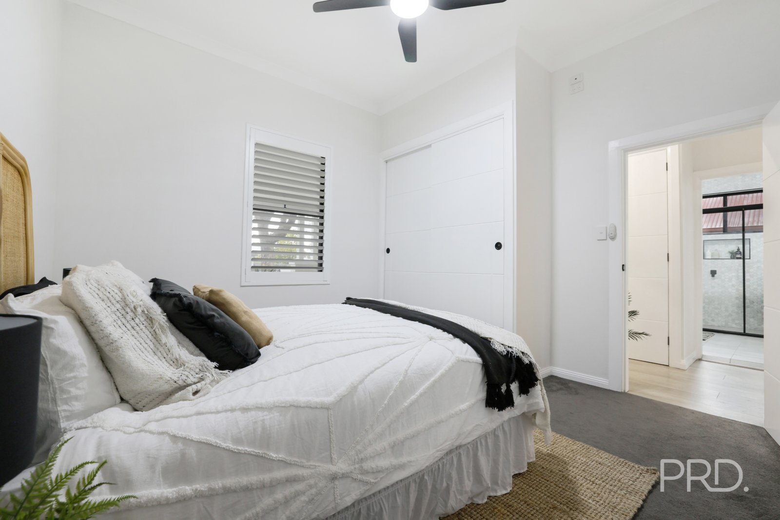 37 Mathews Street TAMWORTH 15