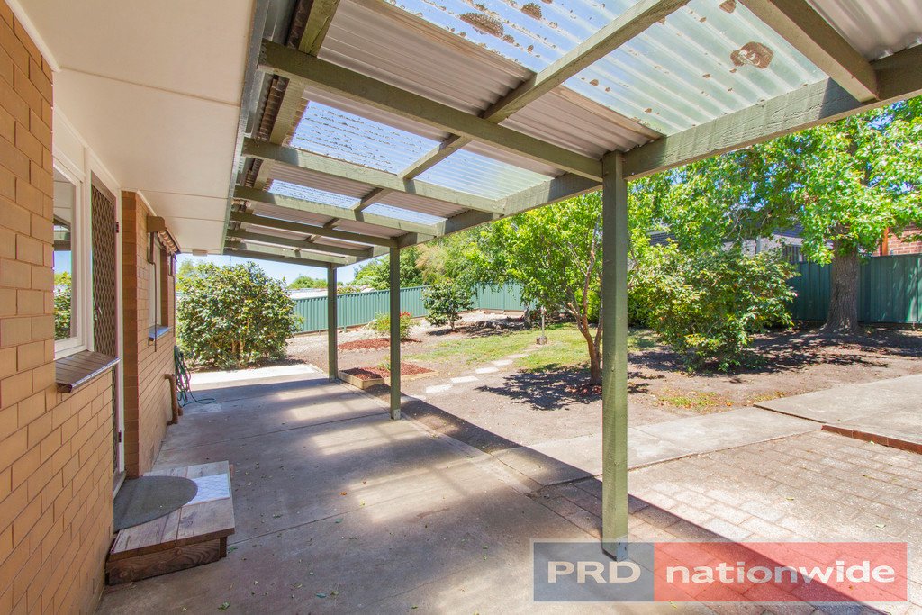 37 Melbourne Road CRESWICK 8