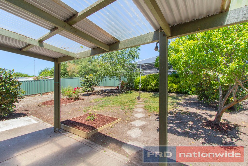 37 Melbourne Road CRESWICK 9