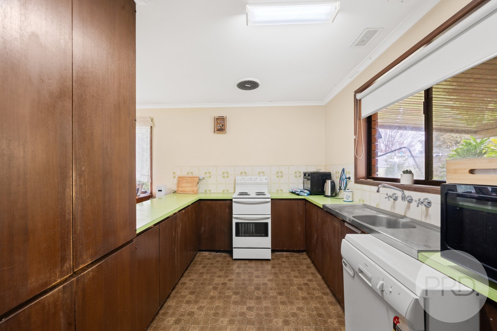 37 Melkin Ave  GLENFIELD PARK 6