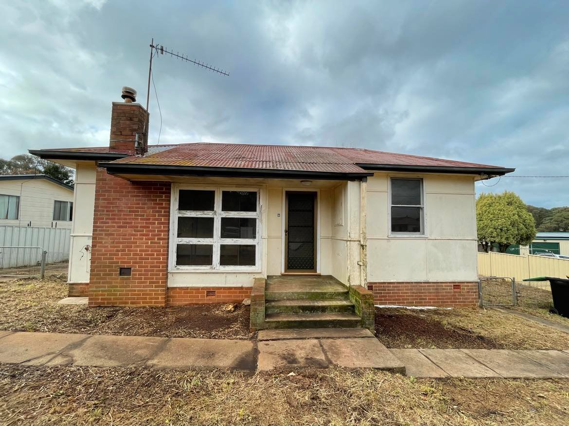 37 Mill Road BATLOW 1