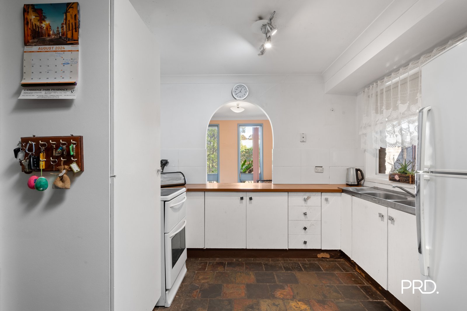 37 Millstream Road WERRINGTON DOWNS 5