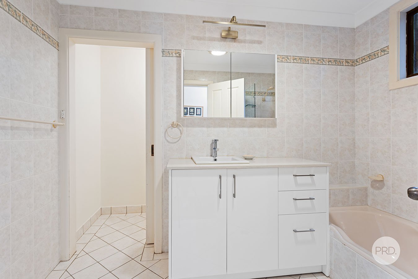 37 Mimosa Street OATLEY 11