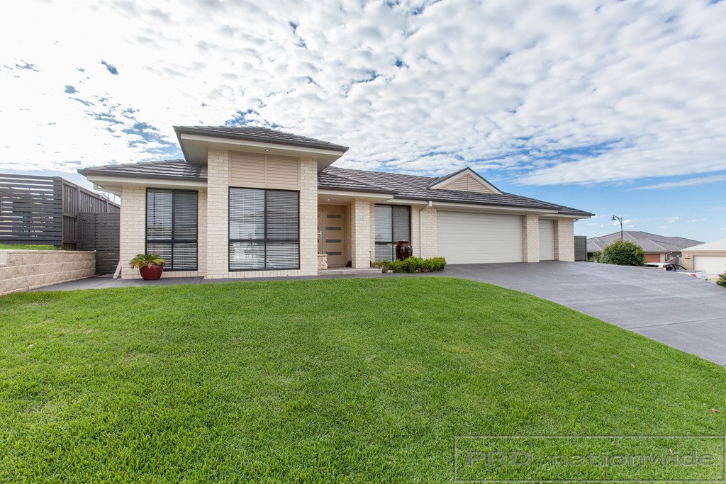 37 Mistfly Street CHISHOLM 2