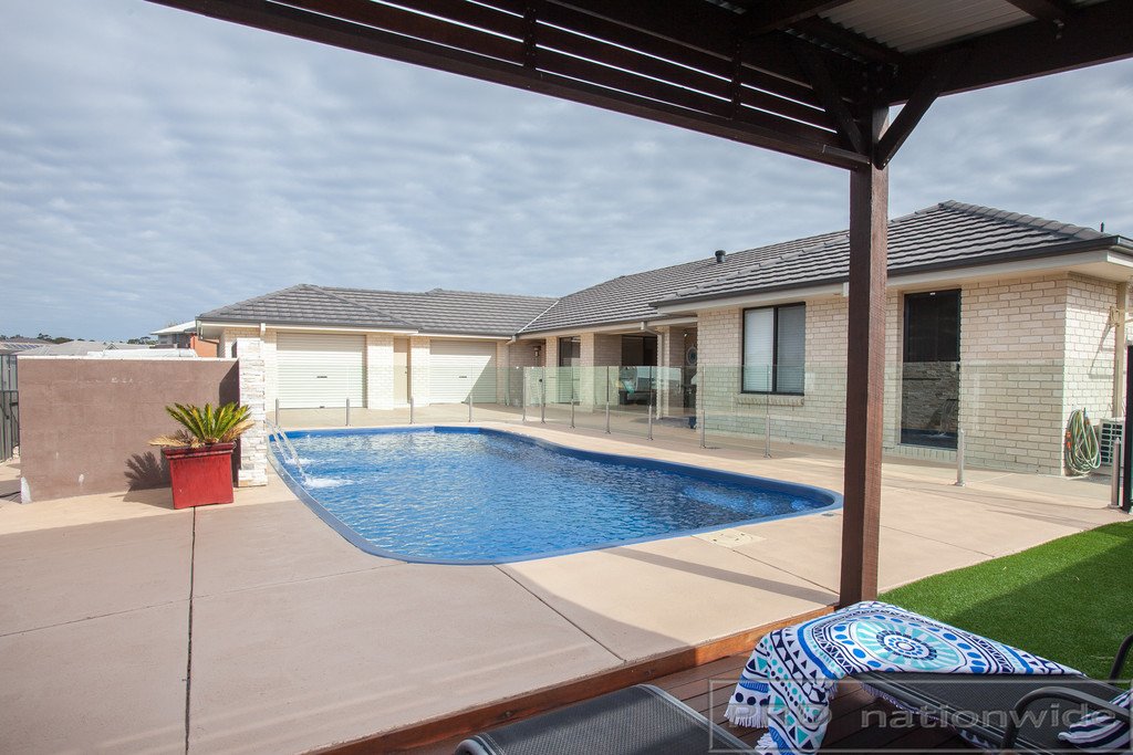 37 Mistfly Street CHISHOLM 4
