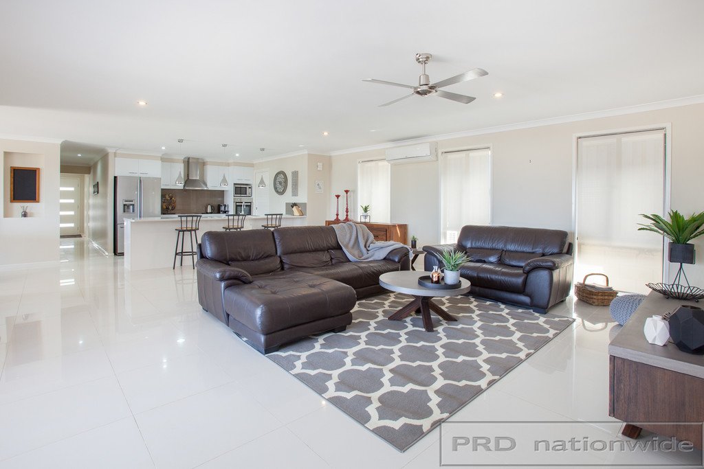 37 Mistfly Street CHISHOLM 15