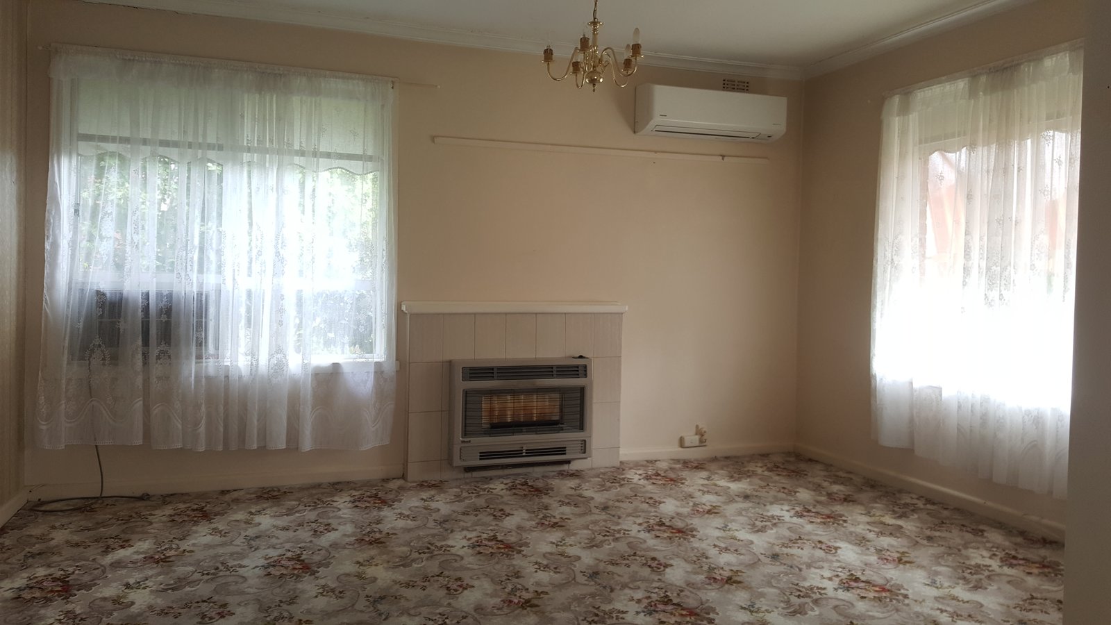 Gallery: 37 Morotai Avenue