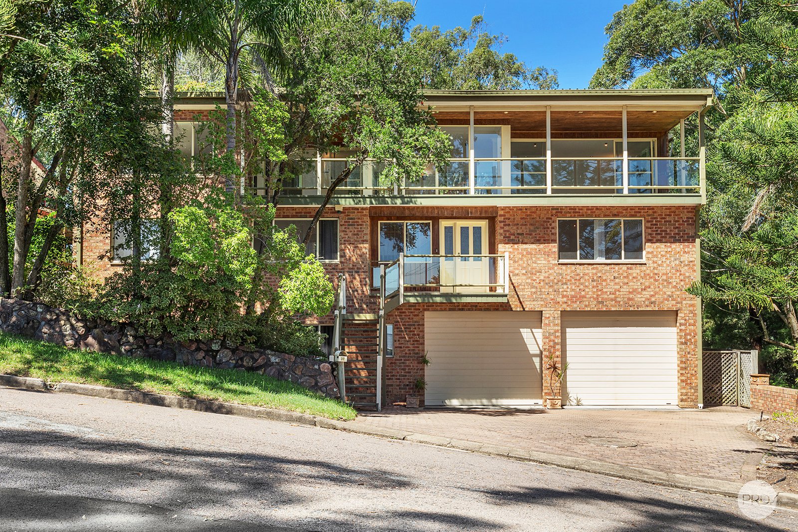 37 Mulubinda Parade CORLETTE 1