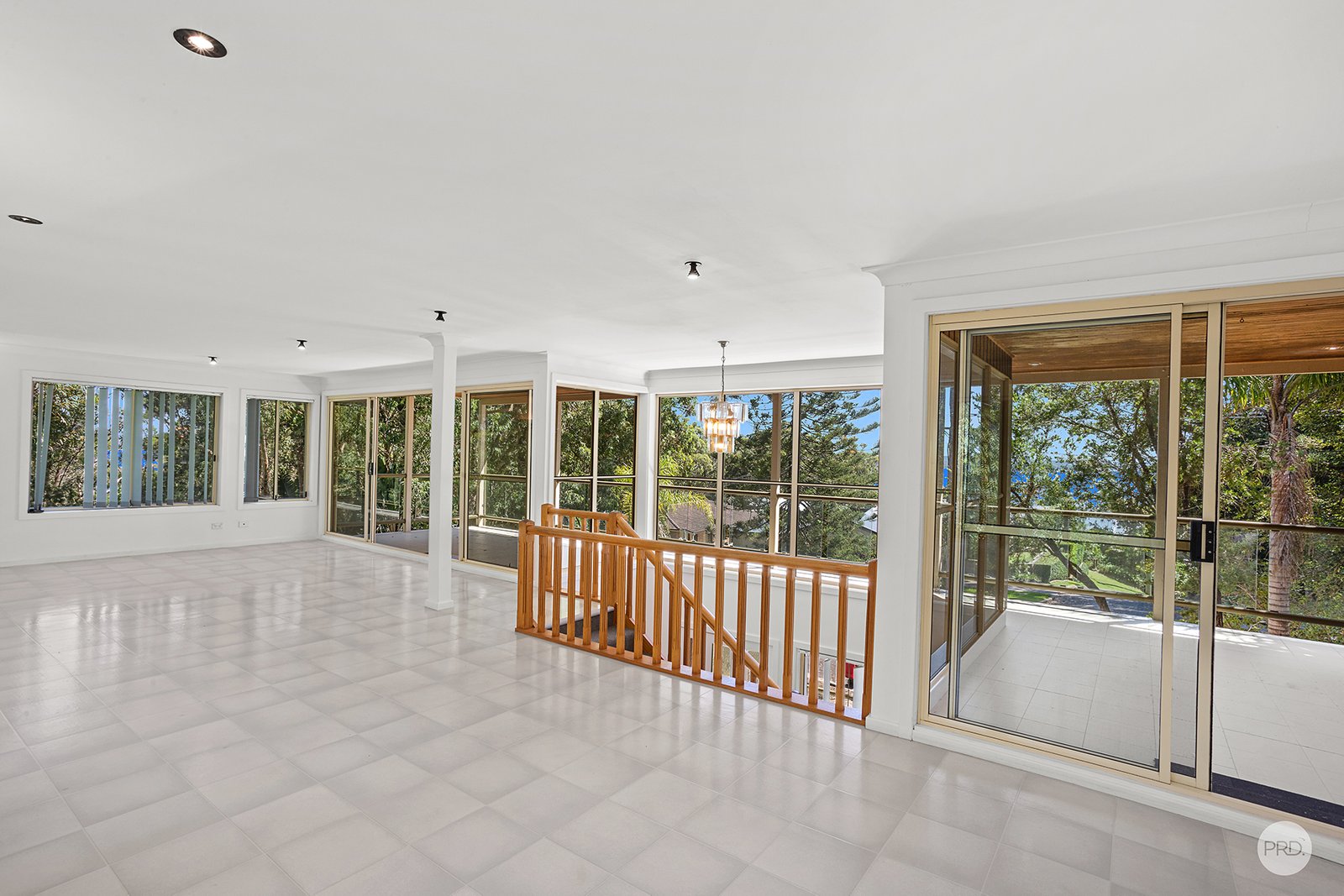 37 Mulubinda Parade CORLETTE 7