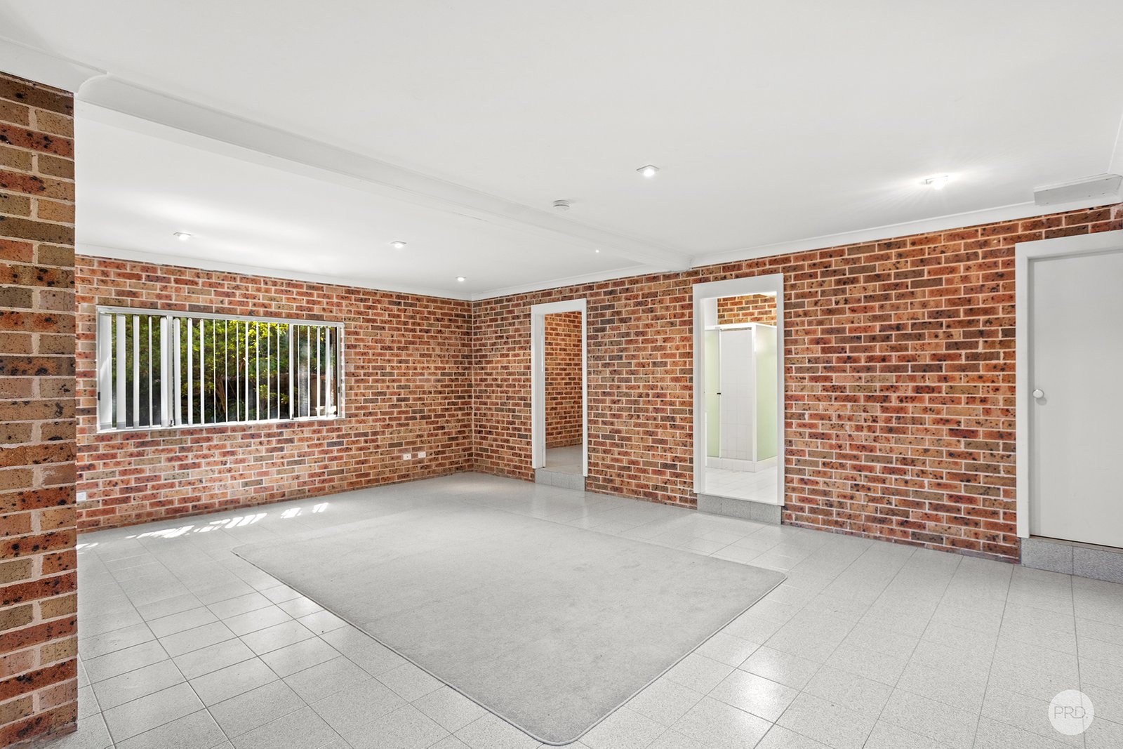 37 Mulubinda Parade CORLETTE 26