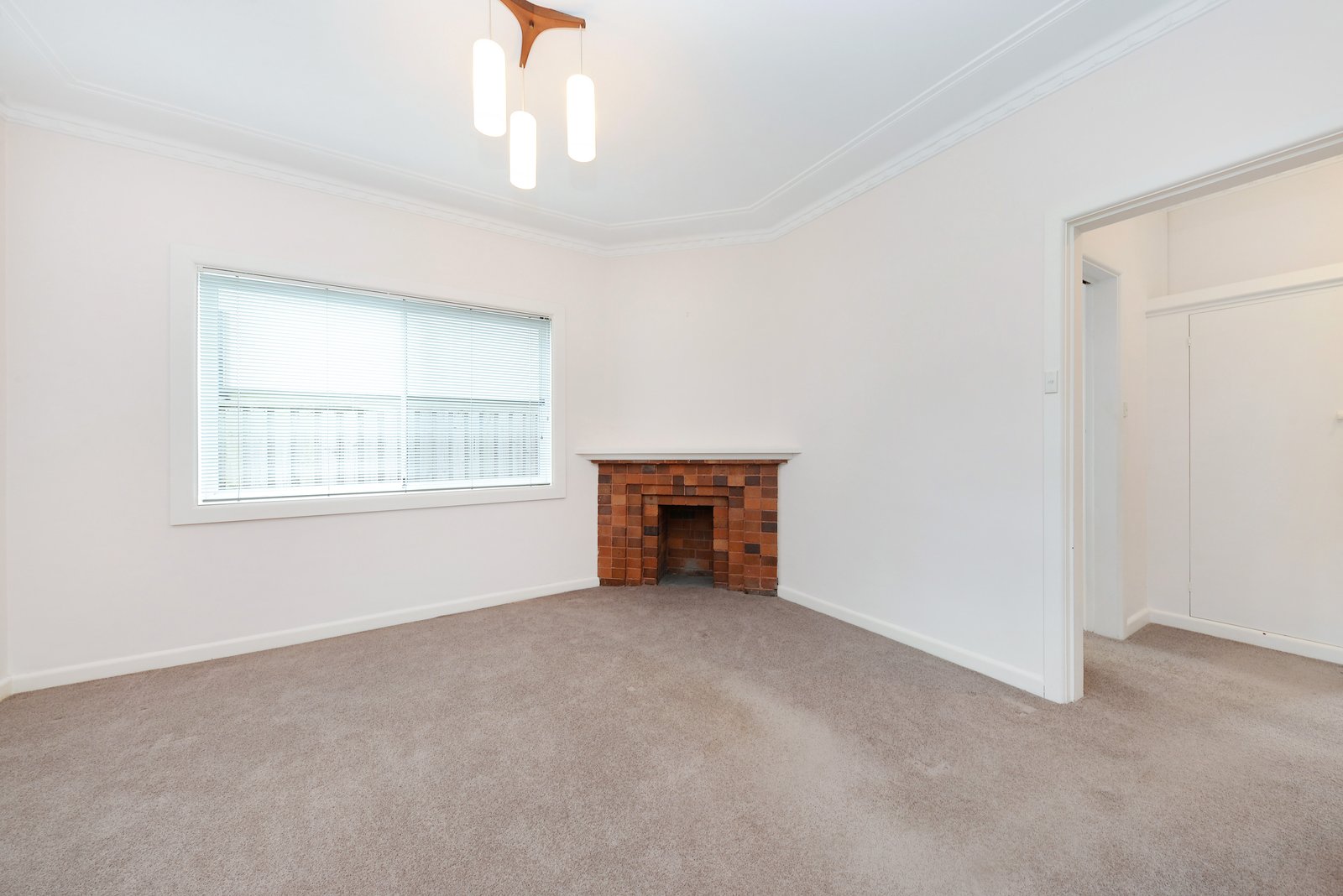 37 Napier Street MALABAR 4
