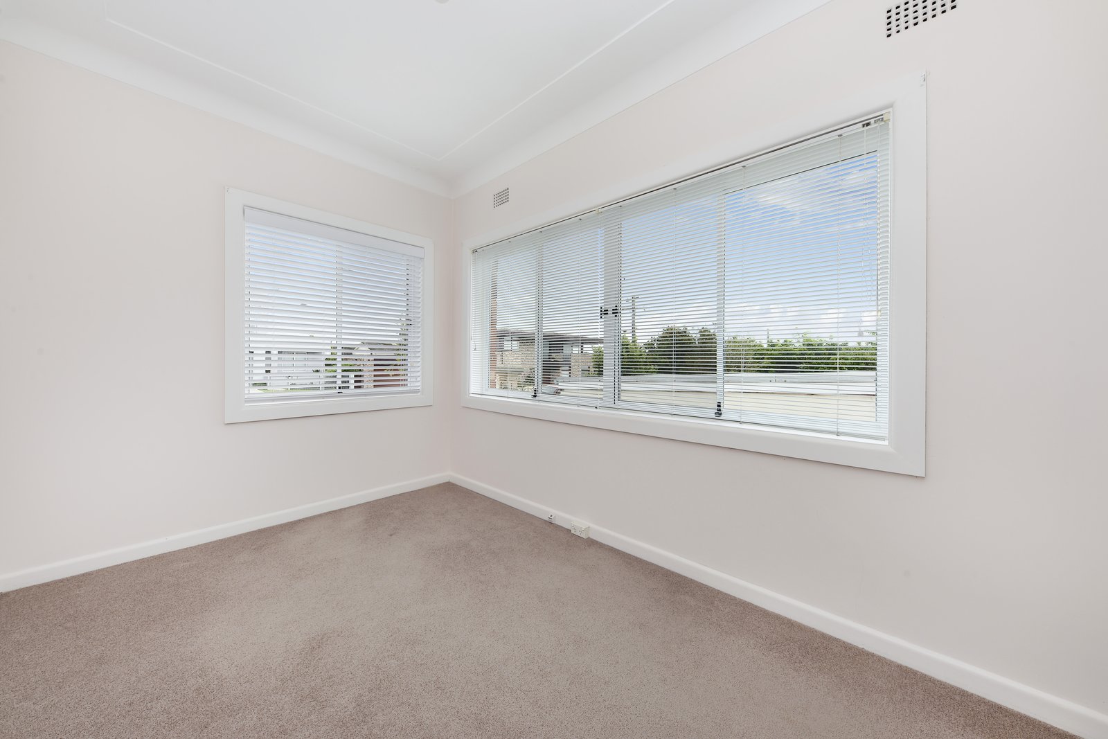 37 Napier Street MALABAR 10