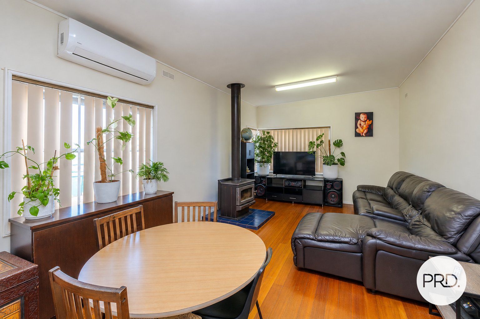 37 Neilpo Street DARETON 7