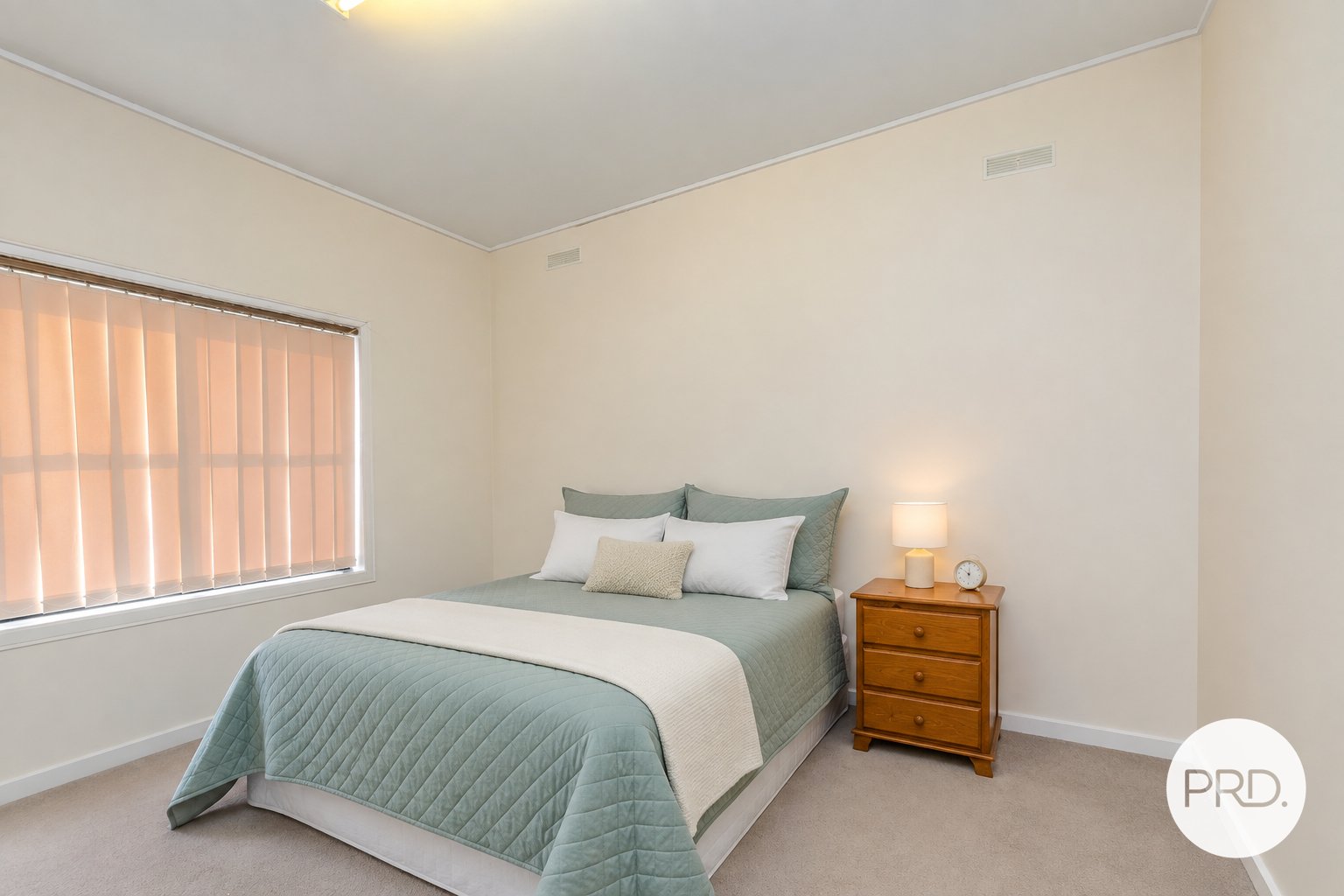 37 Neilpo Street DARETON 13