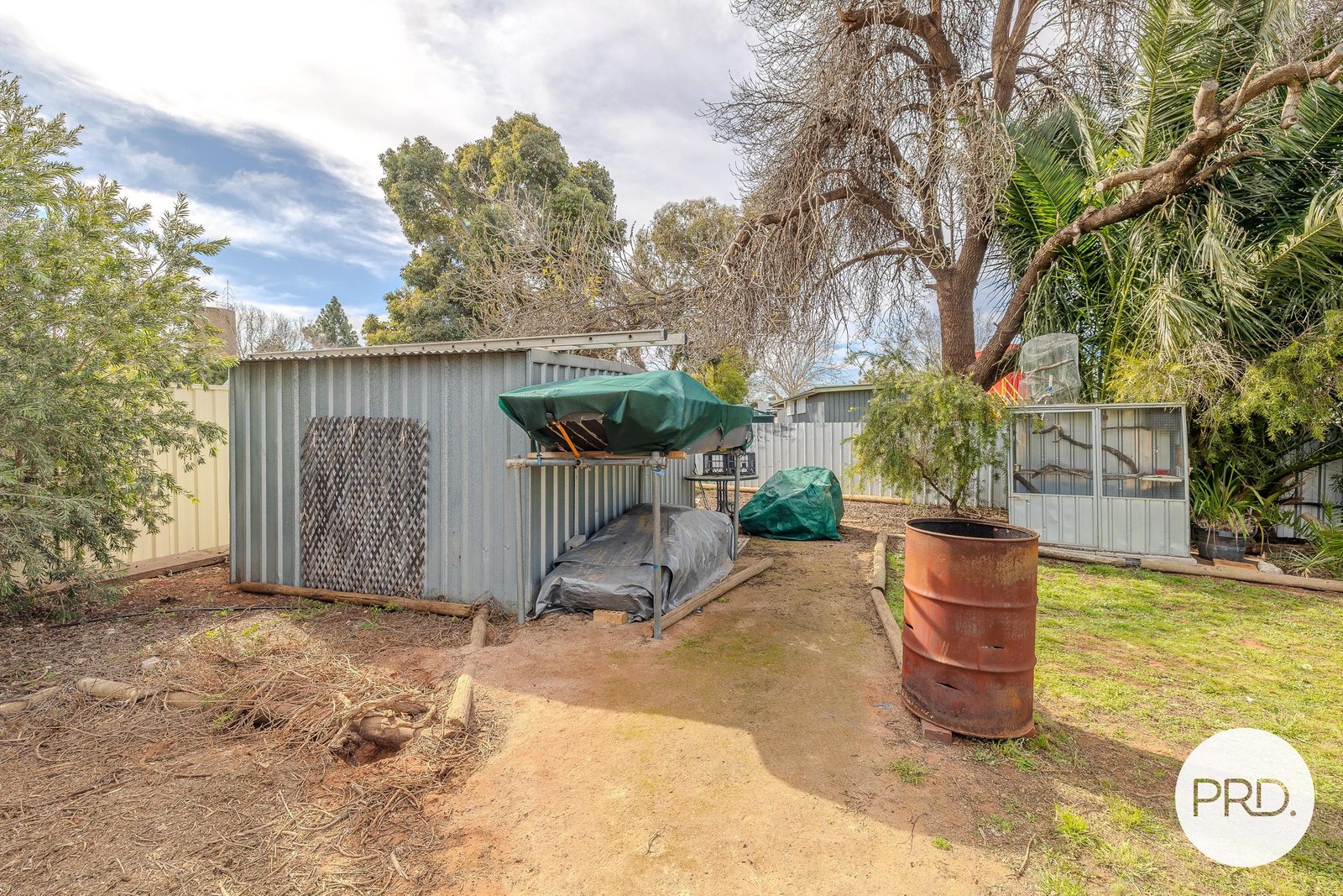 37 Neilpo Street DARETON 17