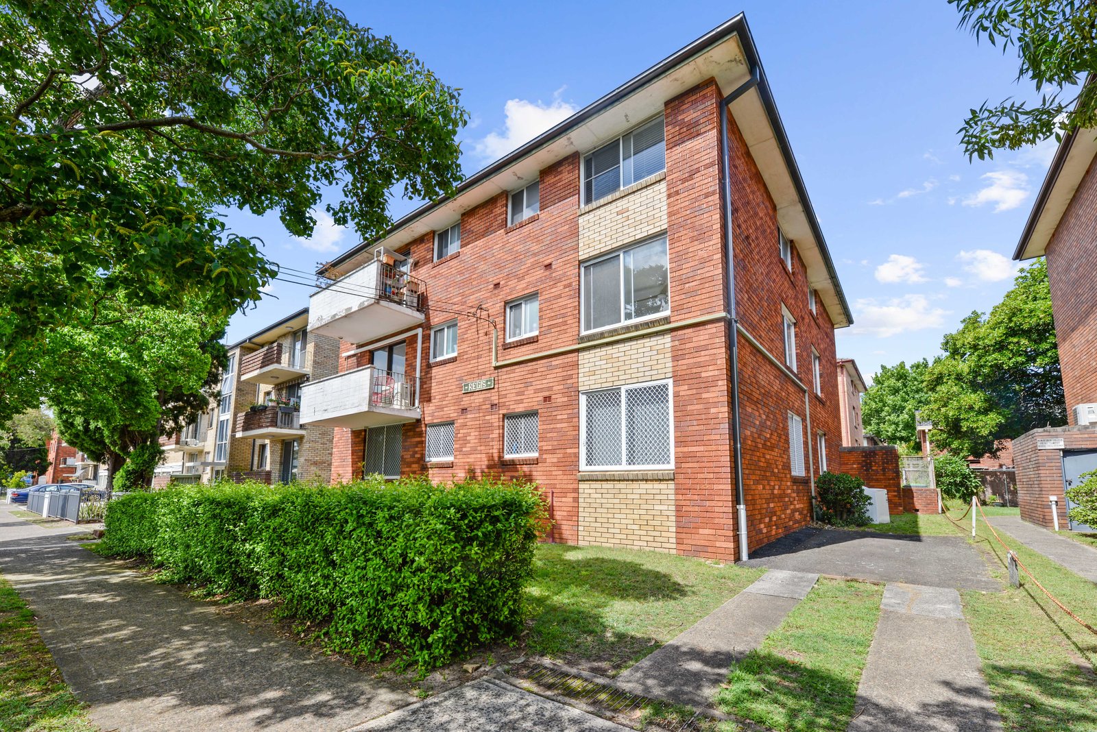 3/7 Nilson Avenue HILLSDALE 13