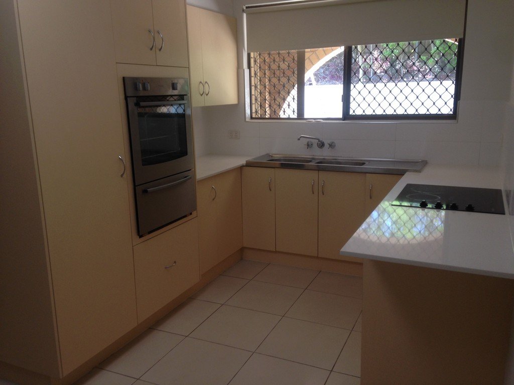 3/7 Nineteenth Avenue PALM BEACH 2